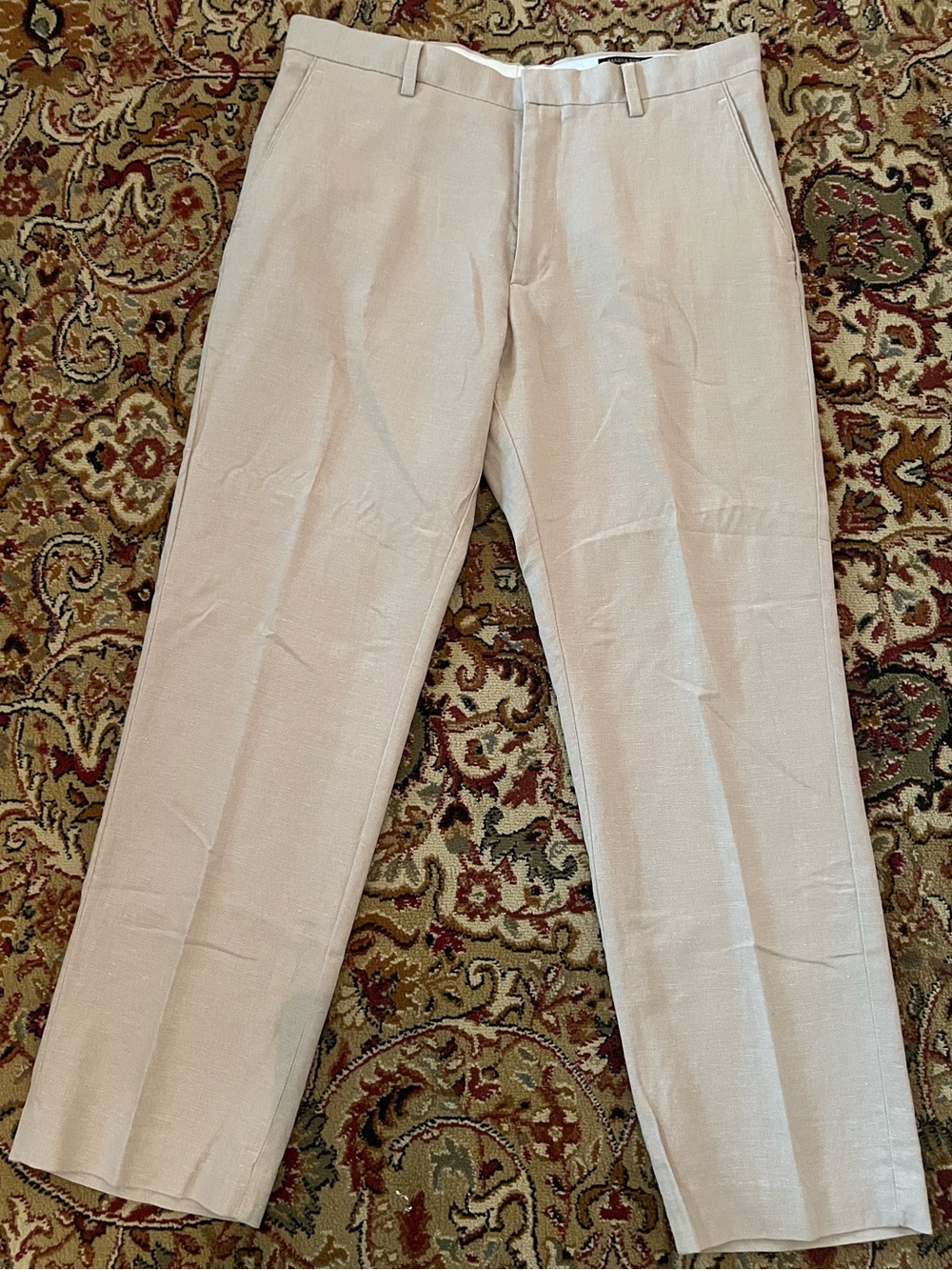 Banana Republic Tailored Fit Coupe Cintree pants. 34x30. Sand khaki. NWOT.